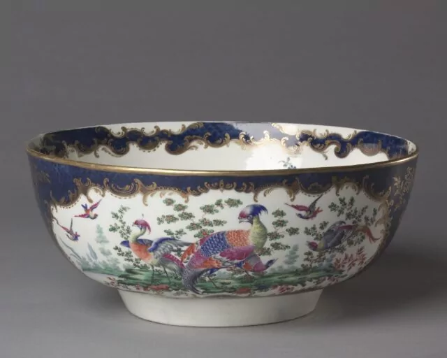 Punch Bowl, c. 1770. Worcester Porcelain Factory (British, established 1751). Soft-paste porcelain; face: 11.5 x 27.7 cm (4 1/2 x 10 7/8 in.). The Cleveland Museum of Art, Given in memory of John MacGregor Jr. and Mary Folger MacGregor, by Mrs. John F. McGuire 1938.331