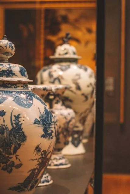 Antique ceramic appraisals at iValuations