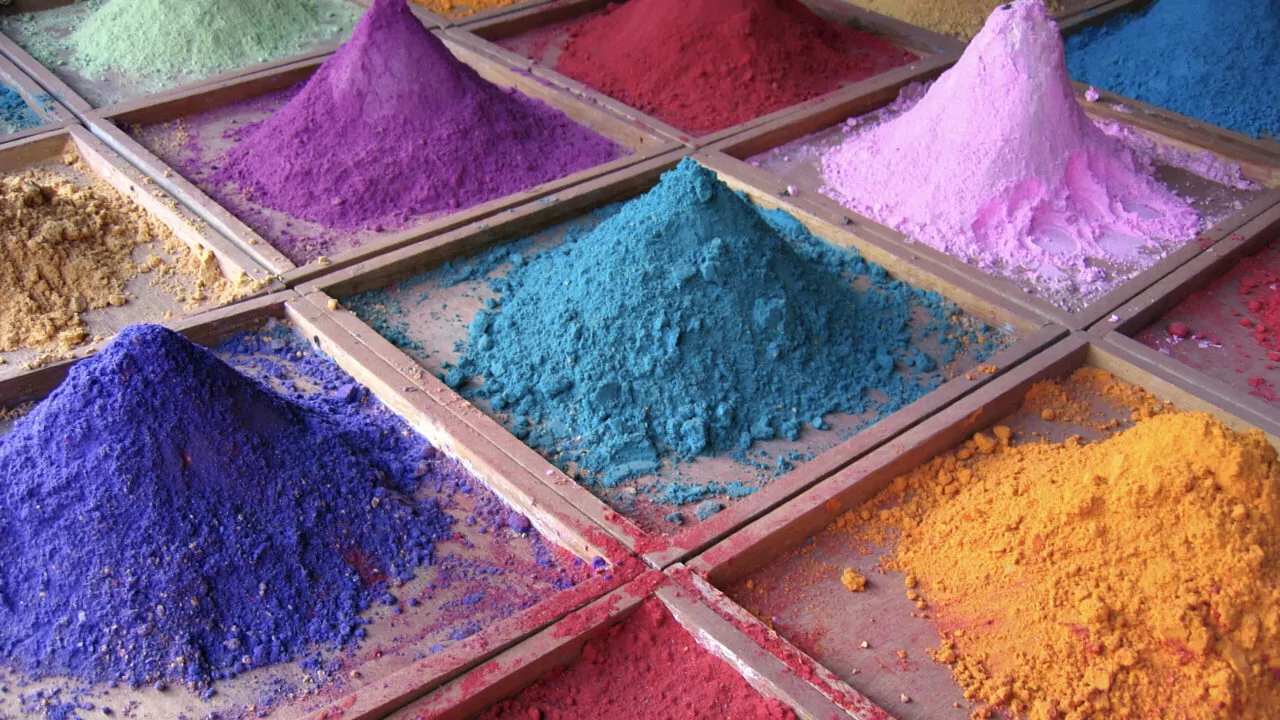 Pigments for sale on market stall, Goa, India. Photo credit danbrady.co.uk