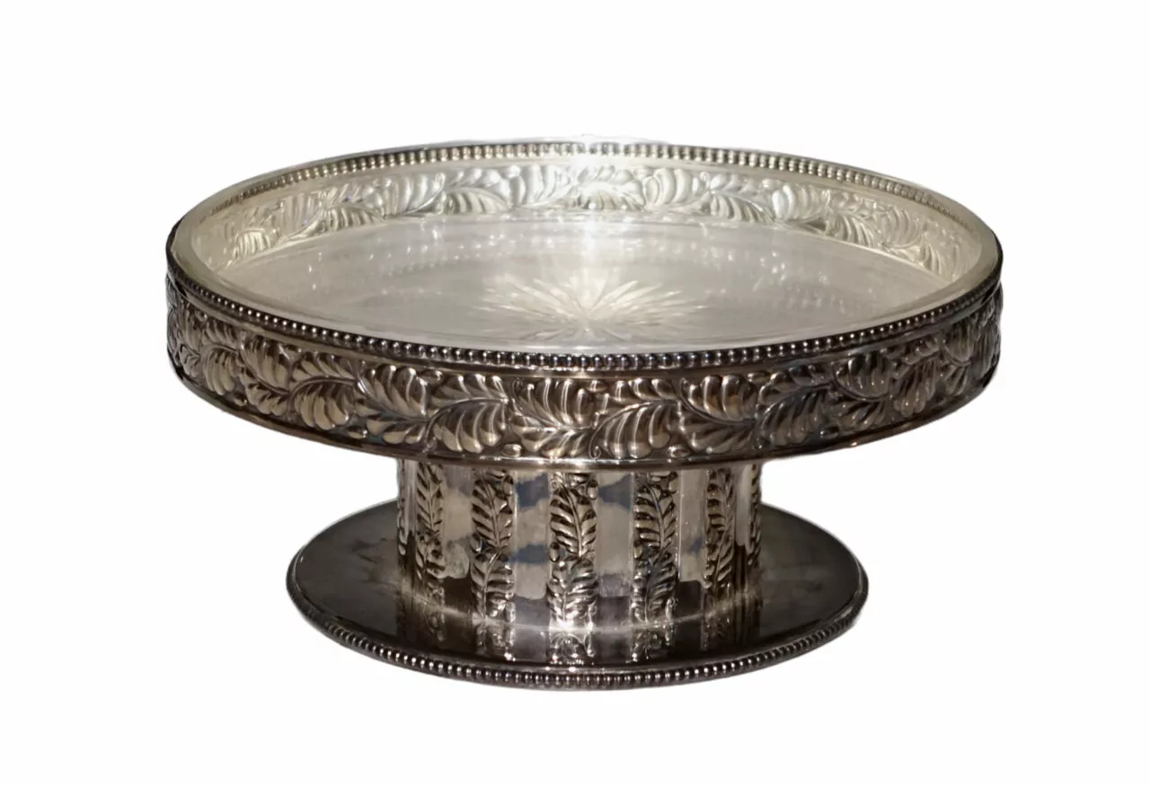 White metal fruit bowl designed by Josef Emanuel Margold (1888-1962), early 20th century.