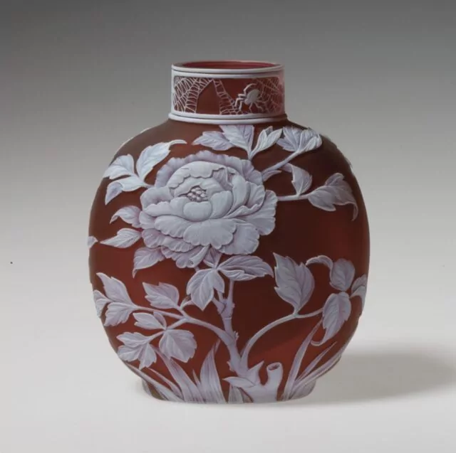 Title: PeonyMaker: Style of Thomas Webb & Sons (British, founded 1837)Date: late 19th centuryCulture: British, StourbridgeMedium: GlassDimensions: Height: 5 7/8 in. (14.9 cm)